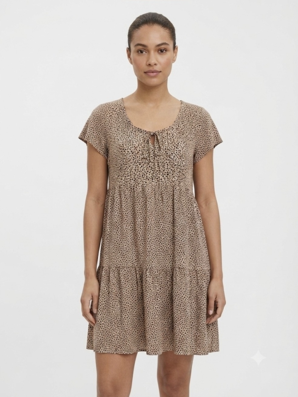 Casual Holgado Cut Dress with Point print and tie detail Size M Jesica Simpson